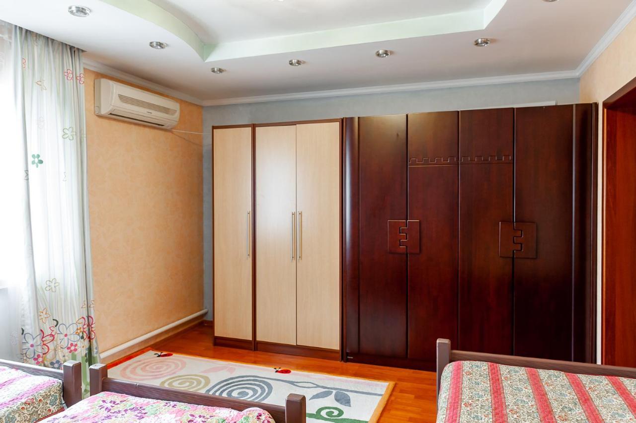 Hostel Astana Eksteriør bilde